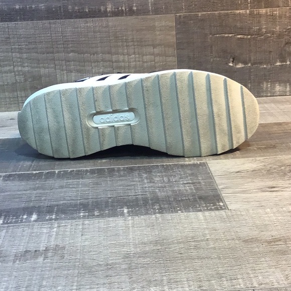 Adidas - RetroRun EH1859 - Picture 6 of 6